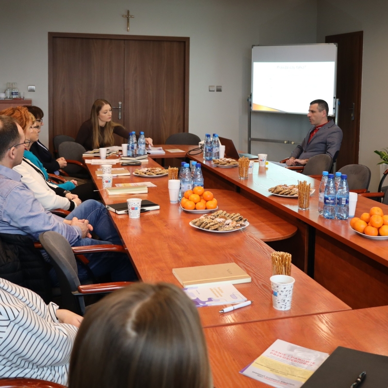 Szkolenie dla sprzedawców napojów alkoholowych z Radomska 