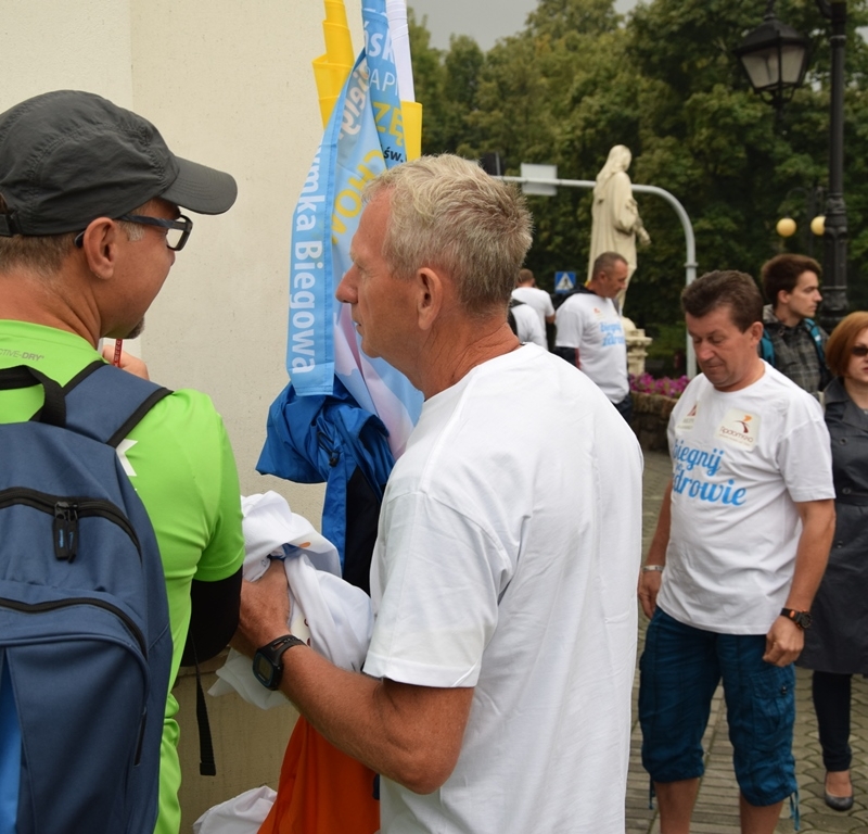 Pielgrzymka do Częstochowy. Biegiem i na rowerze