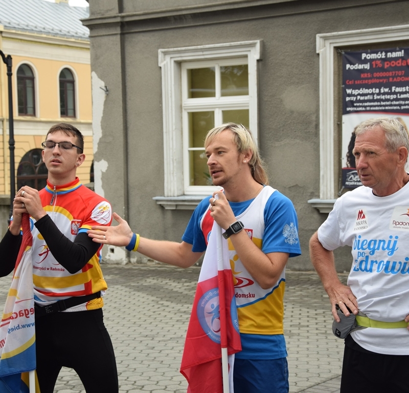 Pielgrzymka do Częstochowy. Biegiem i na rowerze