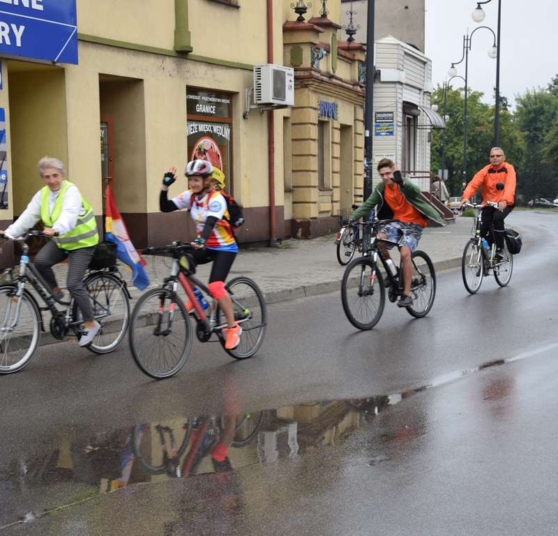 Pielgrzymka do Częstochowy. Biegiem i na rowerze