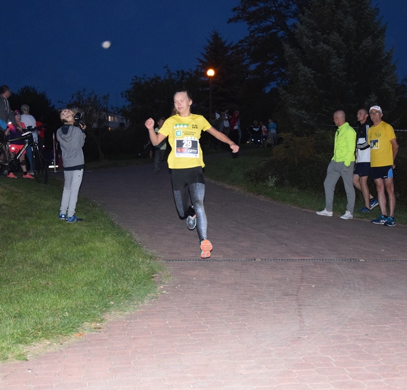 II Radomszczański Bieg Nocny w parku Solidarności 